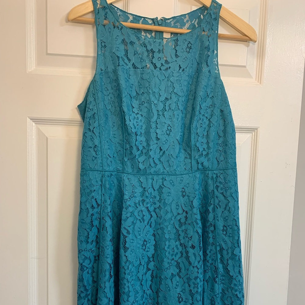 LOFT size 4 lace dress
